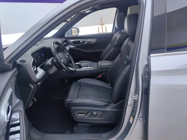 GAC Trumpchi GS8 — Фото автомобиля 9