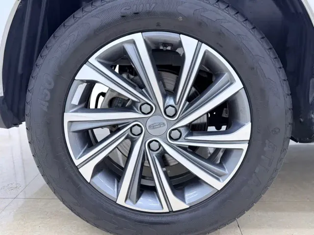 Geely Vision X6 — Фото автомобиля 24