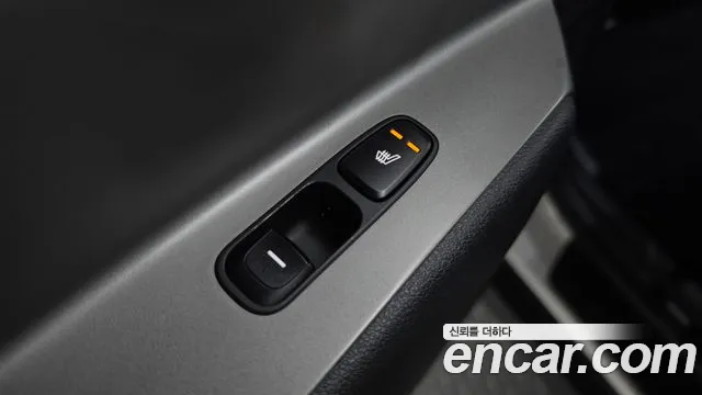 Kia Niro — Фото автомобиля 27