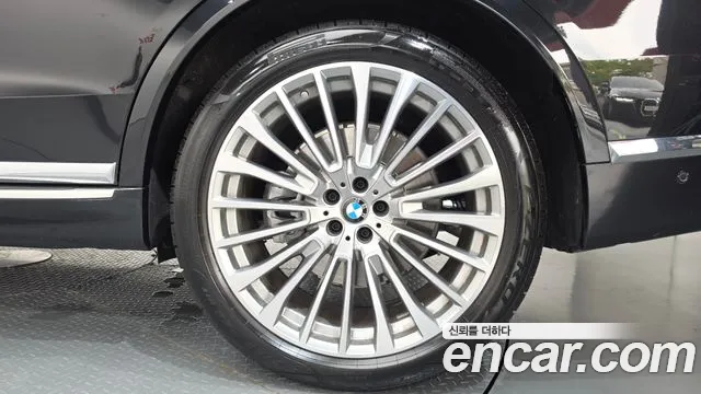 BMW X7 G07 — Фото автомобиля 21