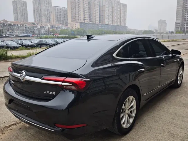 Buick LaCrosse — Фото автомобиля 13