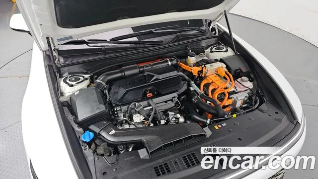 Hyundai Grandeur GN7 — Фото автомобиля 9