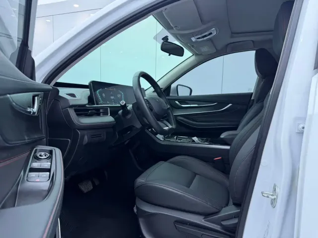 Exeed Exeed Windchaser 2022 Riding the Wind and Waves Edition 1.5T CVT Lucky Peanut Version — Фото автомобиля 7