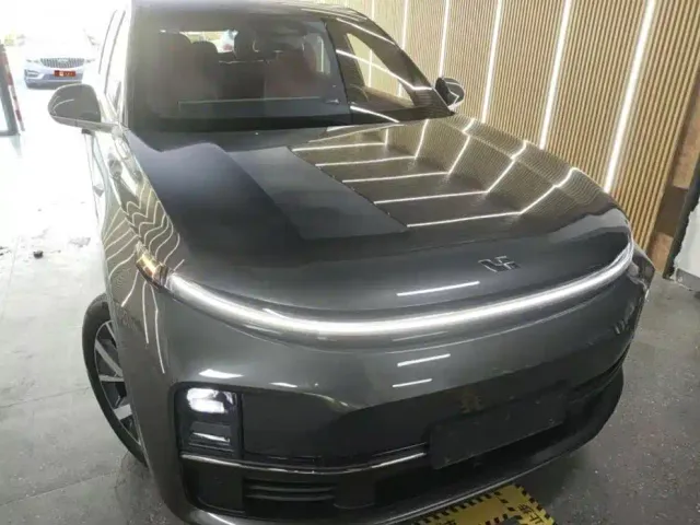 Фотография автомобиля — Li Auto L7