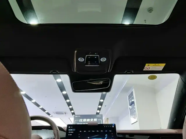 BYD Seal 07 DM-i — Фото автомобиля 17