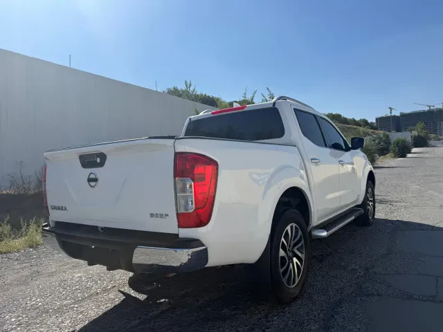 Nissan Navara — Фото автомобиля 9