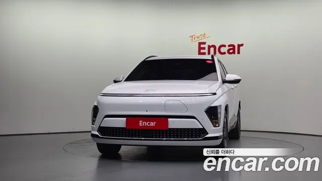 Hyundai Kona SX2 — Фото автомобиля 3