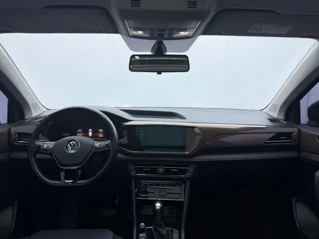 Volkswagen Tharu — Фото автомобиля 6