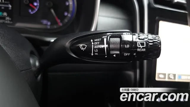Hyundai Tucson Tucson (NX4) Дизель 2.0 2WD — Фото автомобиля 19