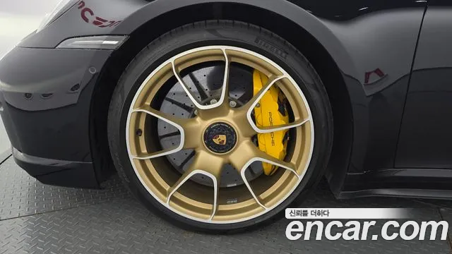 Porsche 911 Turbo S Кабриолет — Фото автомобиля 5