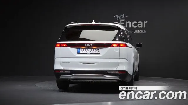 Kia Canival Carnival 4 поколение Дизель 9 мест Noblesse — Фото автомобиля 4
