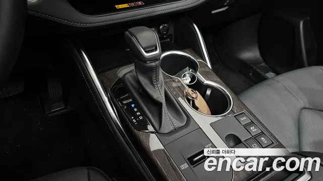 Toyota Highlander 4th Gen — Фото автомобиля 12