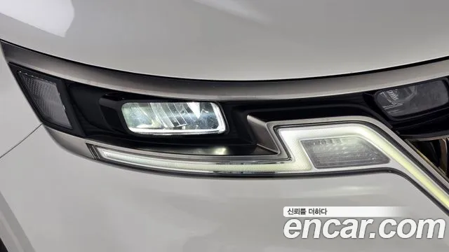 Kia Canival Carnival 4 поколение Дизель 9 мест Noblesse — Фото автомобиля 20