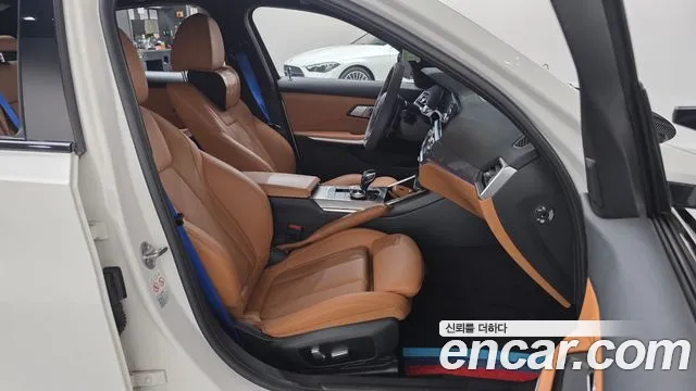 BMW 3-Series 3 серия (G20) 320i M Sport — Фото автомобиля 11