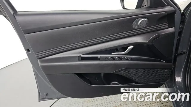 Hyundai Avante — Фото автомобиля 13