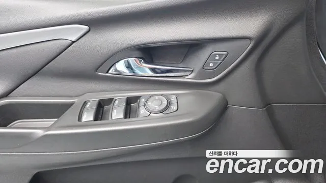Chevrolet Bolt EV — Фото автомобиля 26