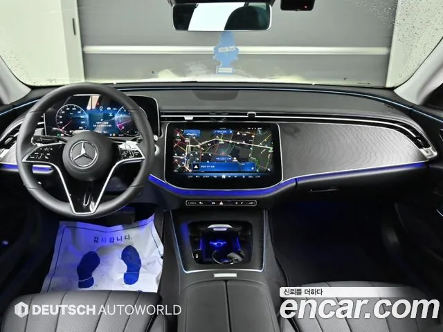 Mercedes-Benz E-Class — Фото автомобиля 7