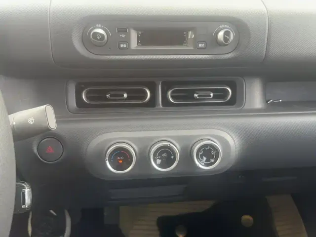 Wuling Zhiguang NEV — Фото автомобиля 6