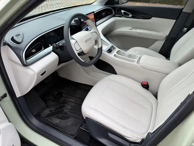 Geely Starry Wish — Фото автомобиля 9