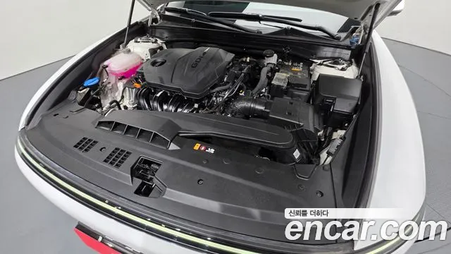 Hyundai Grandeur GN7 — Фото автомобиля 9