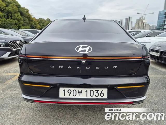 Hyundai Grandeur GN7 — Фото автомобиля 5