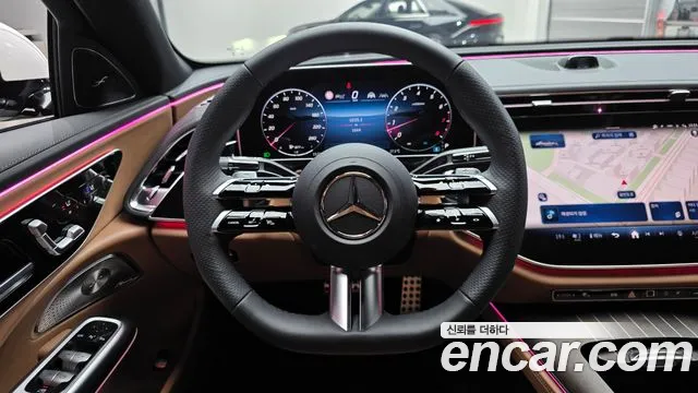 Mercedes-Benz E-Class — Фото автомобиля 13