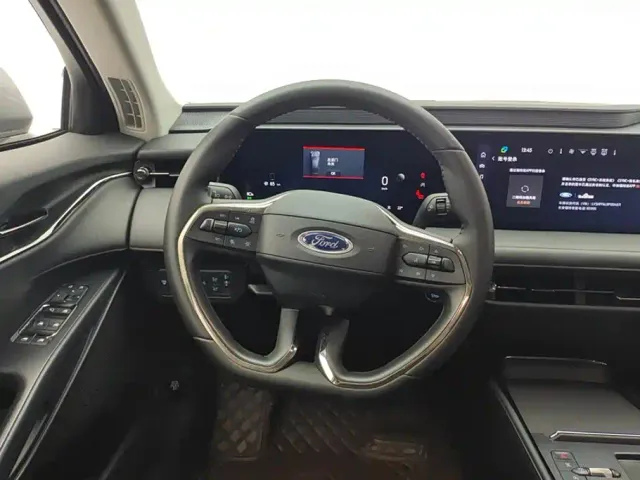 Ford Mondeo — Фото автомобиля 15