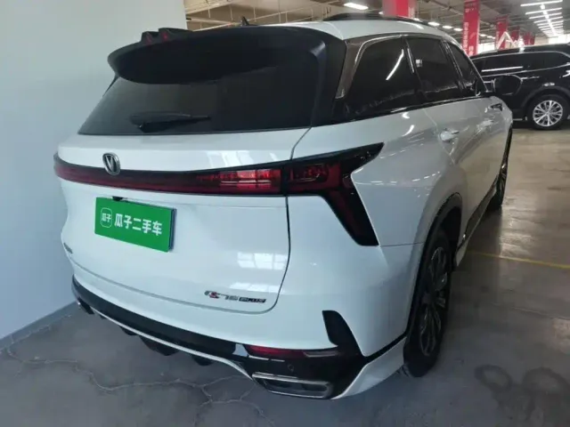 Changan CS75 Plus — Фото автомобиля 6