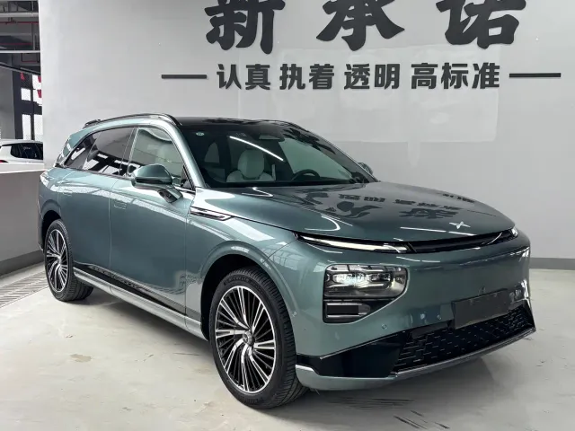 Xpeng G9 — Фото автомобиля 3
