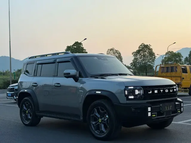 Jetour T2 — Фото автомобиля 2