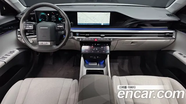 Hyundai Grandeur Grandeur (GN7) 2.5 Бензин 2WD — Фото автомобиля 3
