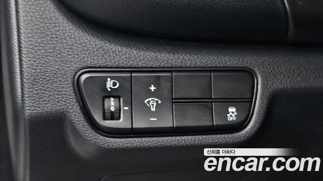 Kia Seltos — Фото автомобиля 27