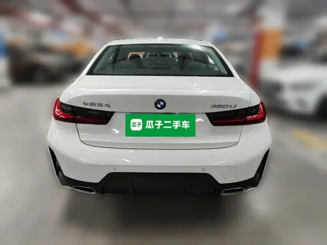 BMW 3 Series — Фото автомобиля 7