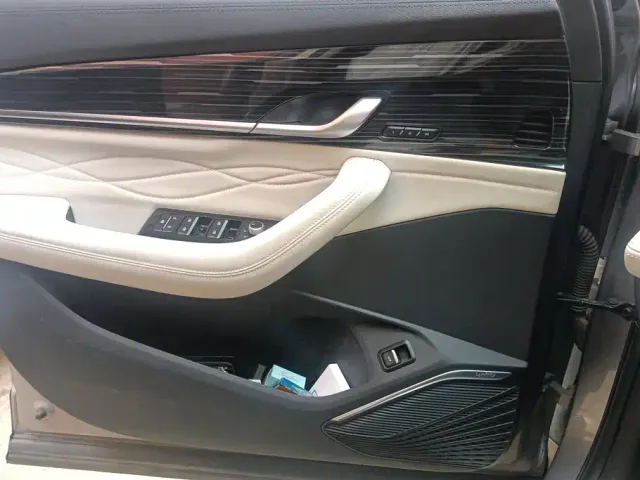 Geely Xingyue L — Фото автомобиля 7