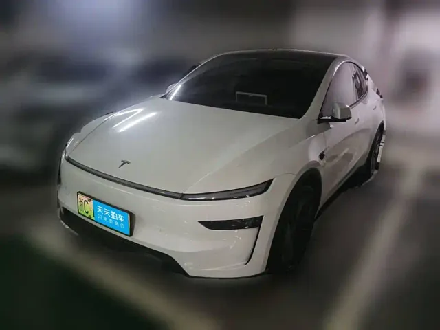 Фотография автомобиля — Tesla Model Y