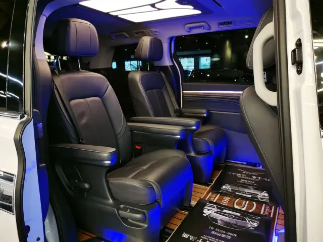GAC Trumpchi M8 — Фото автомобиля 16