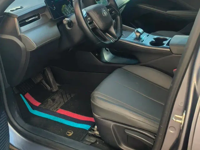 BYD Qin PLUS — Фото автомобиля 7