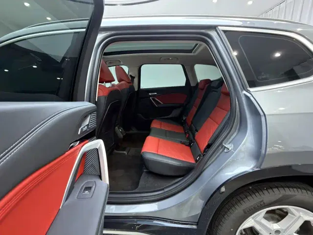 BMW X1 — Фото автомобиля 13