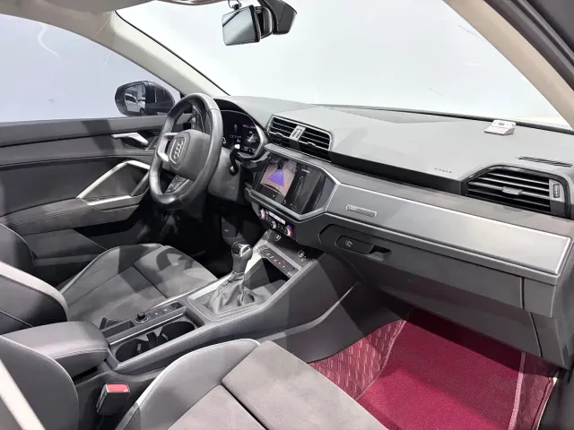 Audi Q3 — Фото автомобиля 9