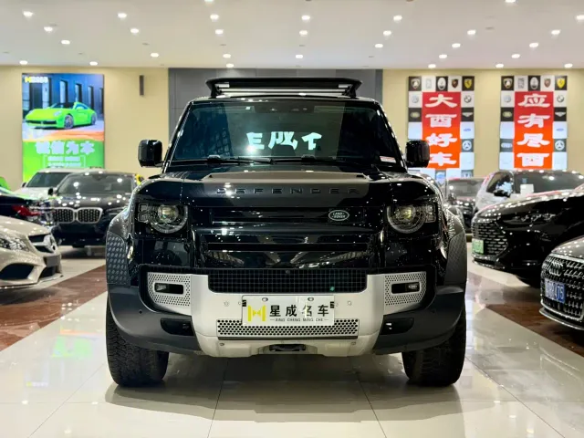 Land Rover Defender — Фото автомобиля 2