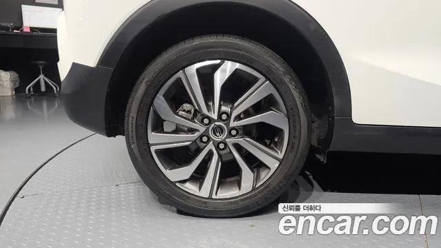 KG_Mobility_Ssangyong TIBOLI Very New Tivoli Бензин 1.5 2WD — Фото автомобиля 5