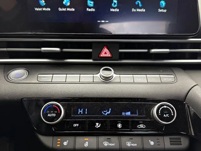 Hyundai Elantra — Фото автомобиля 16