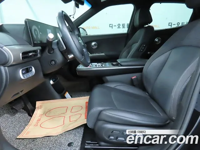 Genesis GV60 — Фото автомобиля 6