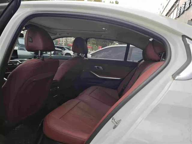 BMW i3 — Фото автомобиля 6