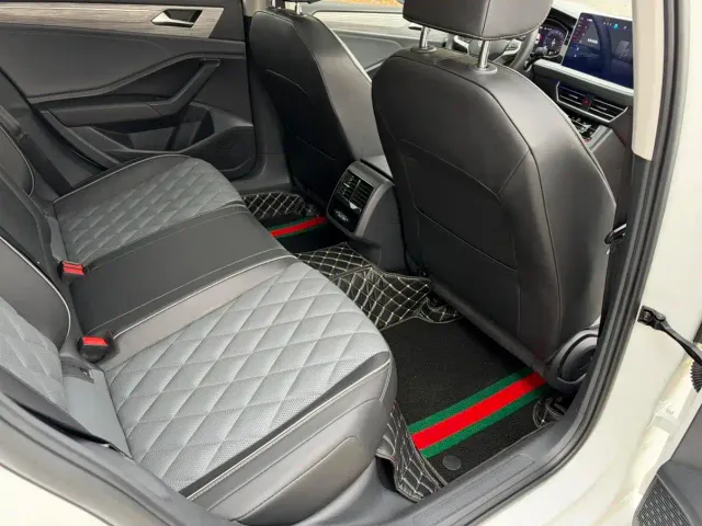 Volkswagen Sagitar — Фото автомобиля 15