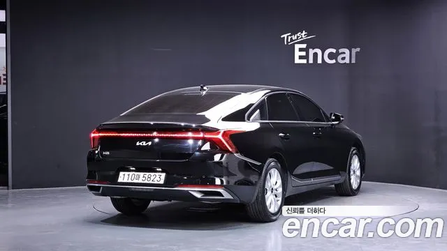 Kia K8 — Фото автомобиля 2