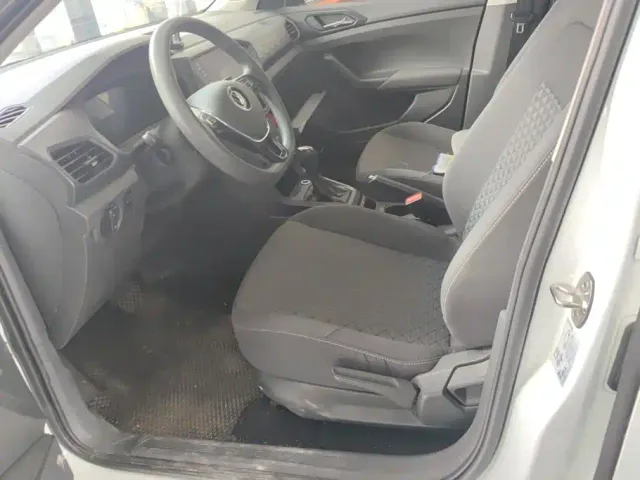 Volkswagen T-Cross — Фото автомобиля 9