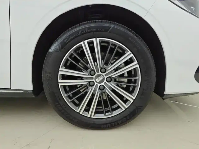 Geely Galaxy Stellar 6 — Фото автомобиля 6