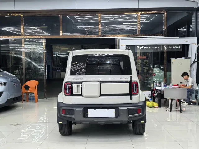 Baojun Yep — Фото автомобиля 6