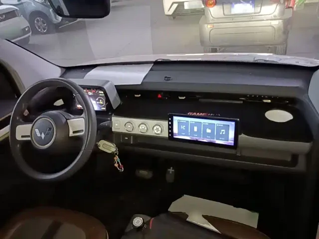 Wuling Hongguang Mini EV — Фото автомобиля 9
